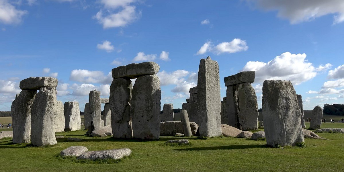 Stonehenge Tour from London (unescorted)