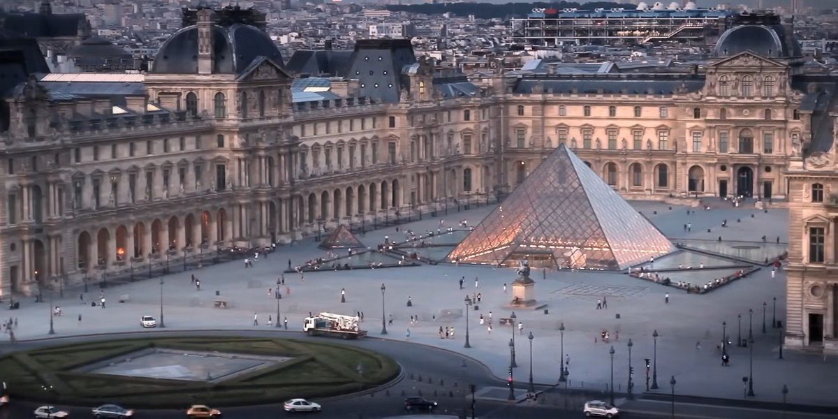 Louvre Museum